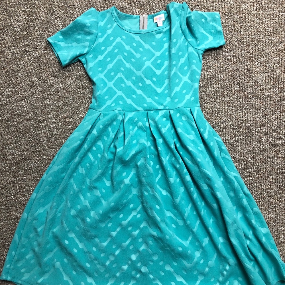 Blue tone Amelia LuLaRoe size Medium